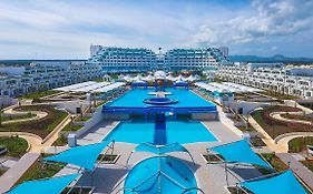 Limak Cyprus Deluxe Hotel Vokolidha Exterior photo