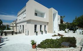 Naias Aparthotel Hanioti Exterior photo