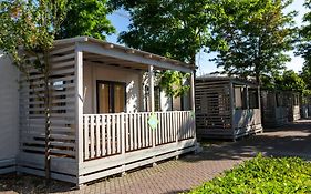 Hu Roma Camping In Town Exterior photo