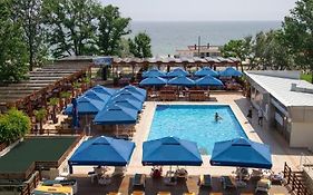 Hotel Central Mamaia Exterior photo