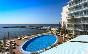 Becali Hotel Venus Exterior photo