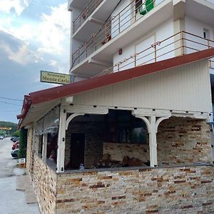 Hotel Monte Carlo Piteşti Exterior photo
